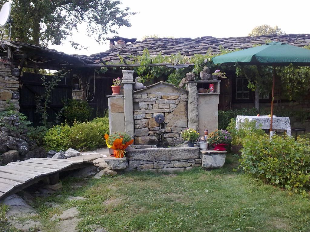 Guesthouse Peyna Extérieur photo